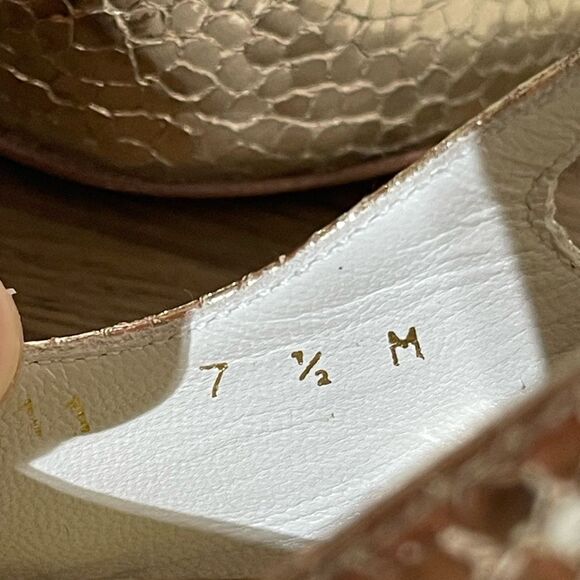 Stuart Weitzman Gold Textured Slingback Heels - Picture 8 of 8